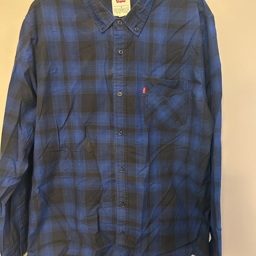Levi's Men's Casual Blue and Black Checkered Shirt
